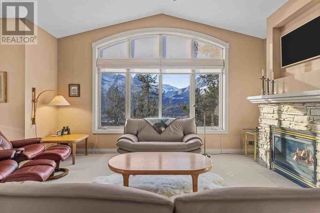 303 Aspen Avenue - Photo 7 of 50