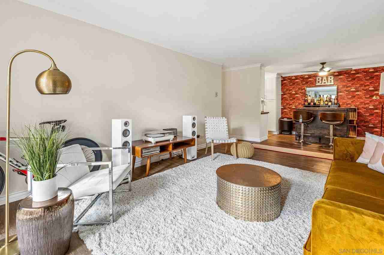 2382 Hosp Way - Photo 6 of 8