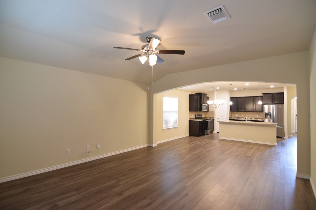 6155 Lavaca Drive - Photo 7 of 20