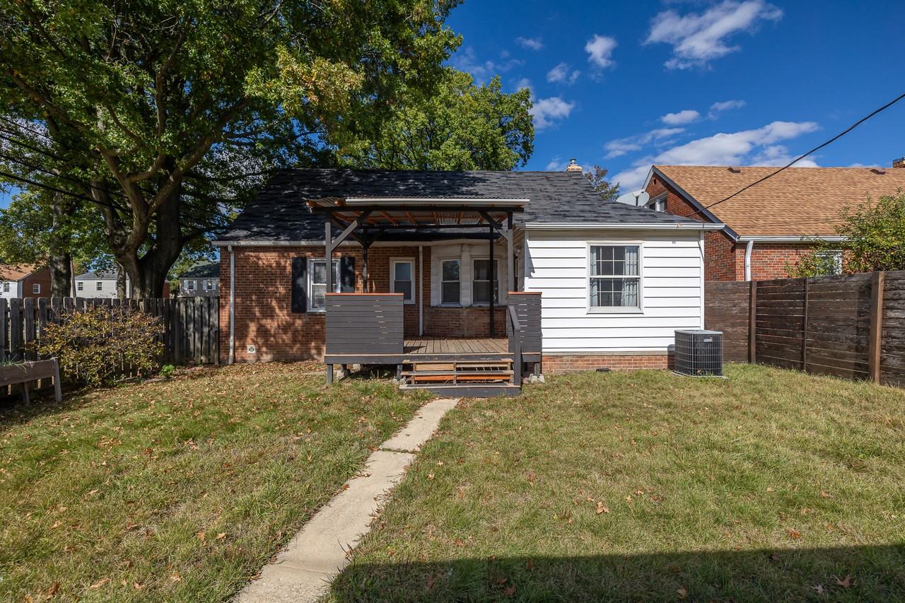 3860 Colony Rd - Photo 5 of 34