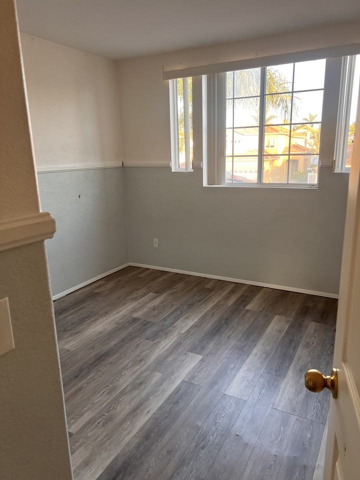 556 Almonte Place #NA - Photo 2 of 11