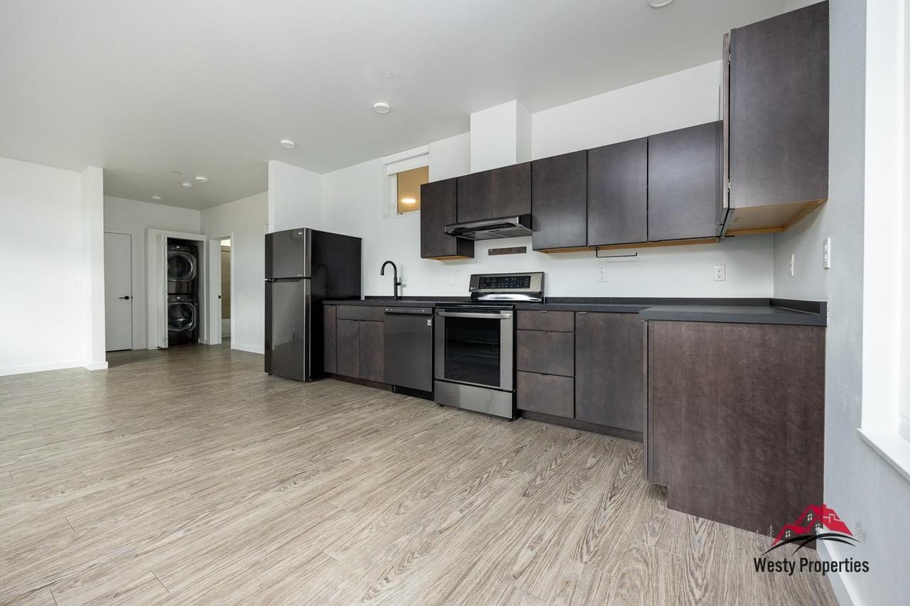 02M - Eden Park - Photo 6 of 24