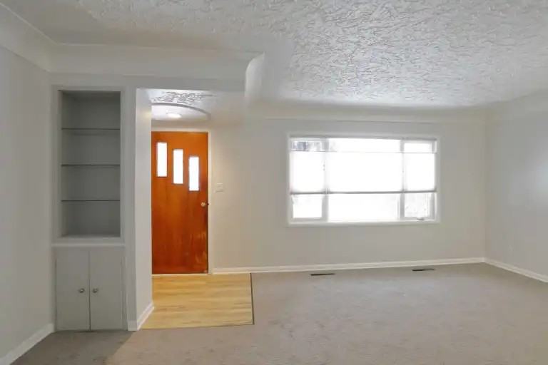 3233 Ortona Street - Photo 2 of 25