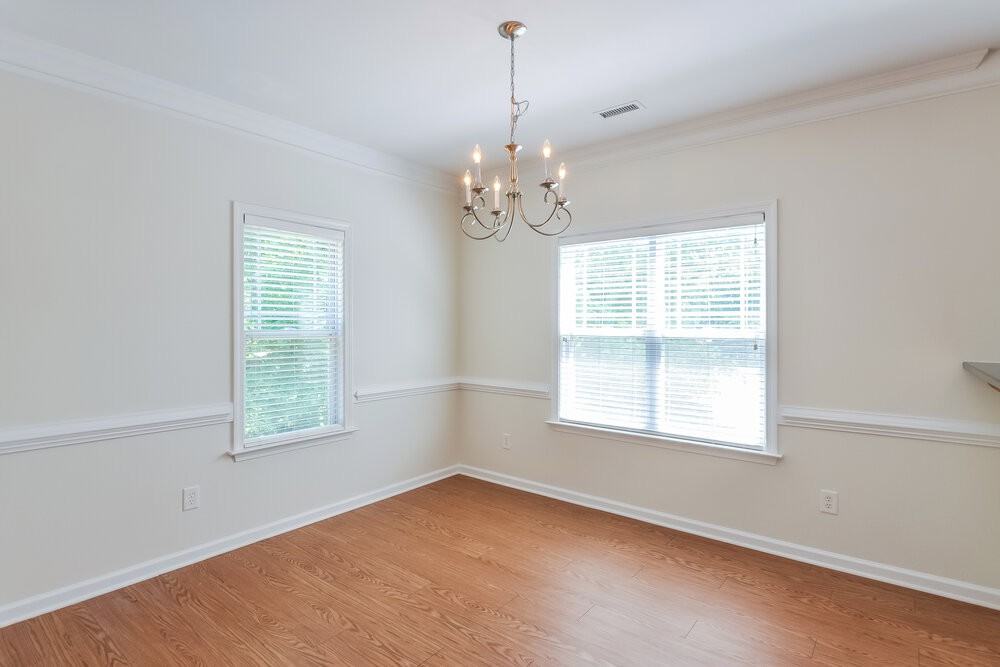 180 Willowbrook Circle - Photo 7 of 17