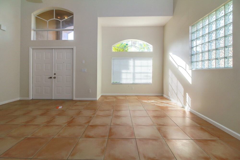 5419 Nw 121st Ave - Photo 4 of 18