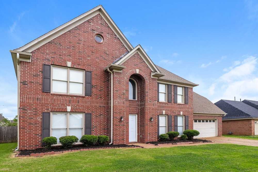 5053 Winberry St - Photo 4 of 17