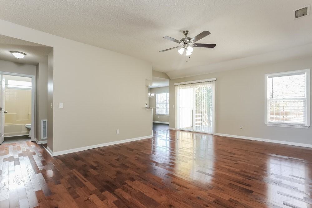 3812 Round Rock Drive - Photo 4 of 16