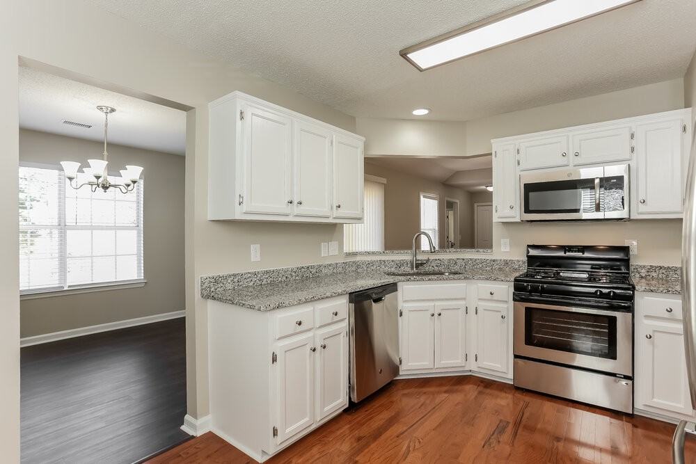 3812 Round Rock Drive - Photo 7 of 16