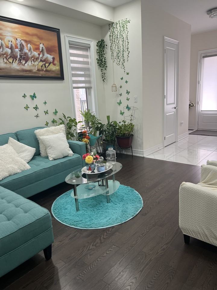 34 Dairymaid Road - Photo 3 of 10