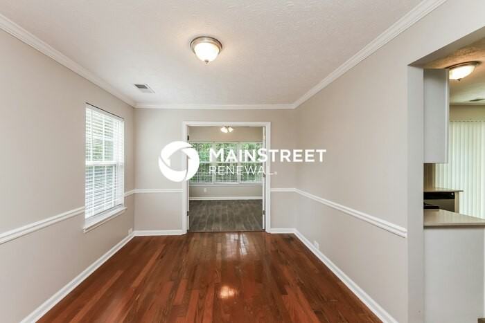 9945 Rivercliff Lane - Photo 7 of 17