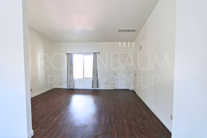 621 W Los Lagos Vista Ave - Photo 4 of 21