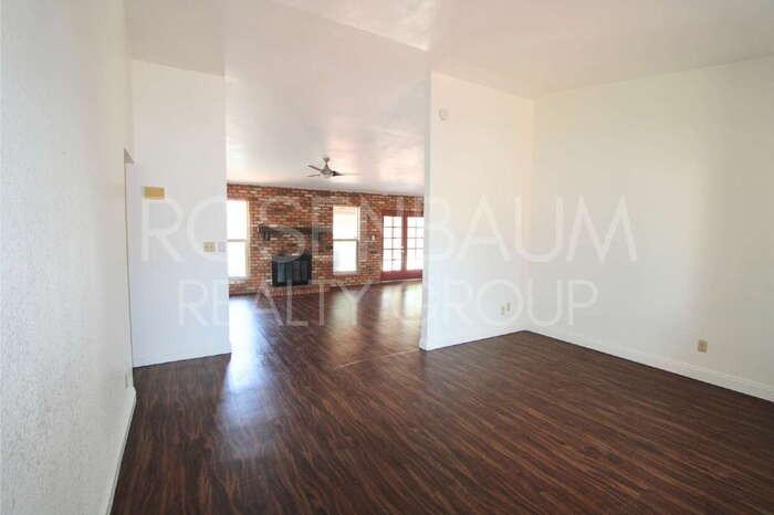 621 W Los Lagos Vista Ave - Photo 5 of 21