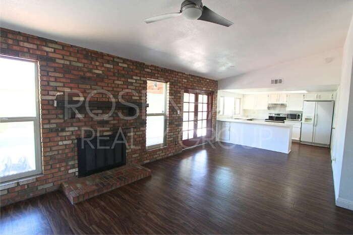 621 W Los Lagos Vista Ave - Photo 6 of 21