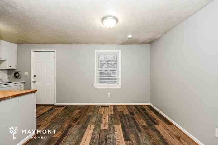 11720 Elkwood Dr - Photo 6 of 11