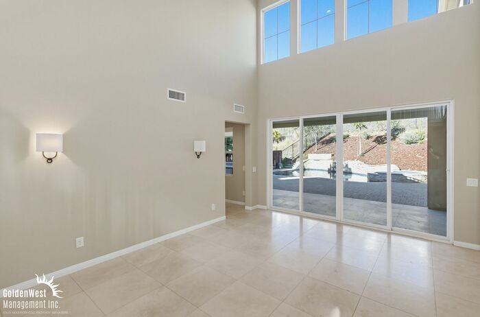 702 Costa Del Sur - Photo 3 of 25