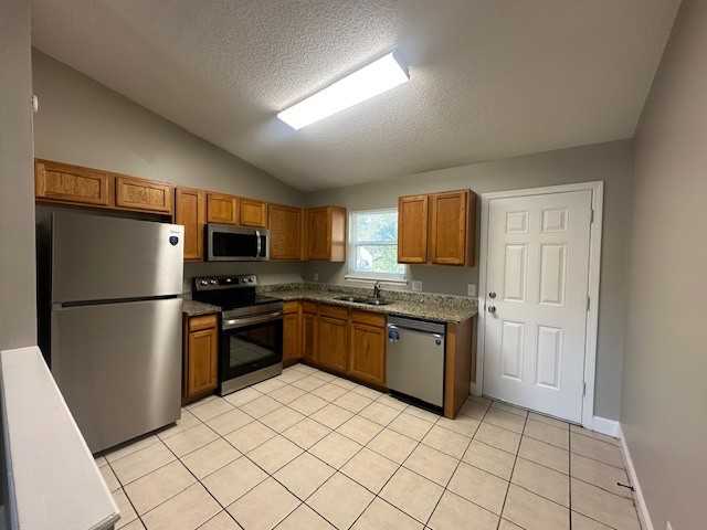 5863 105th St - Photo 5 of 11