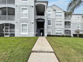featured image of 8107 Coconut Palm Way #202
