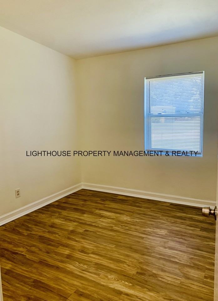 2414 Lantana Ave - Photo 7 of 22