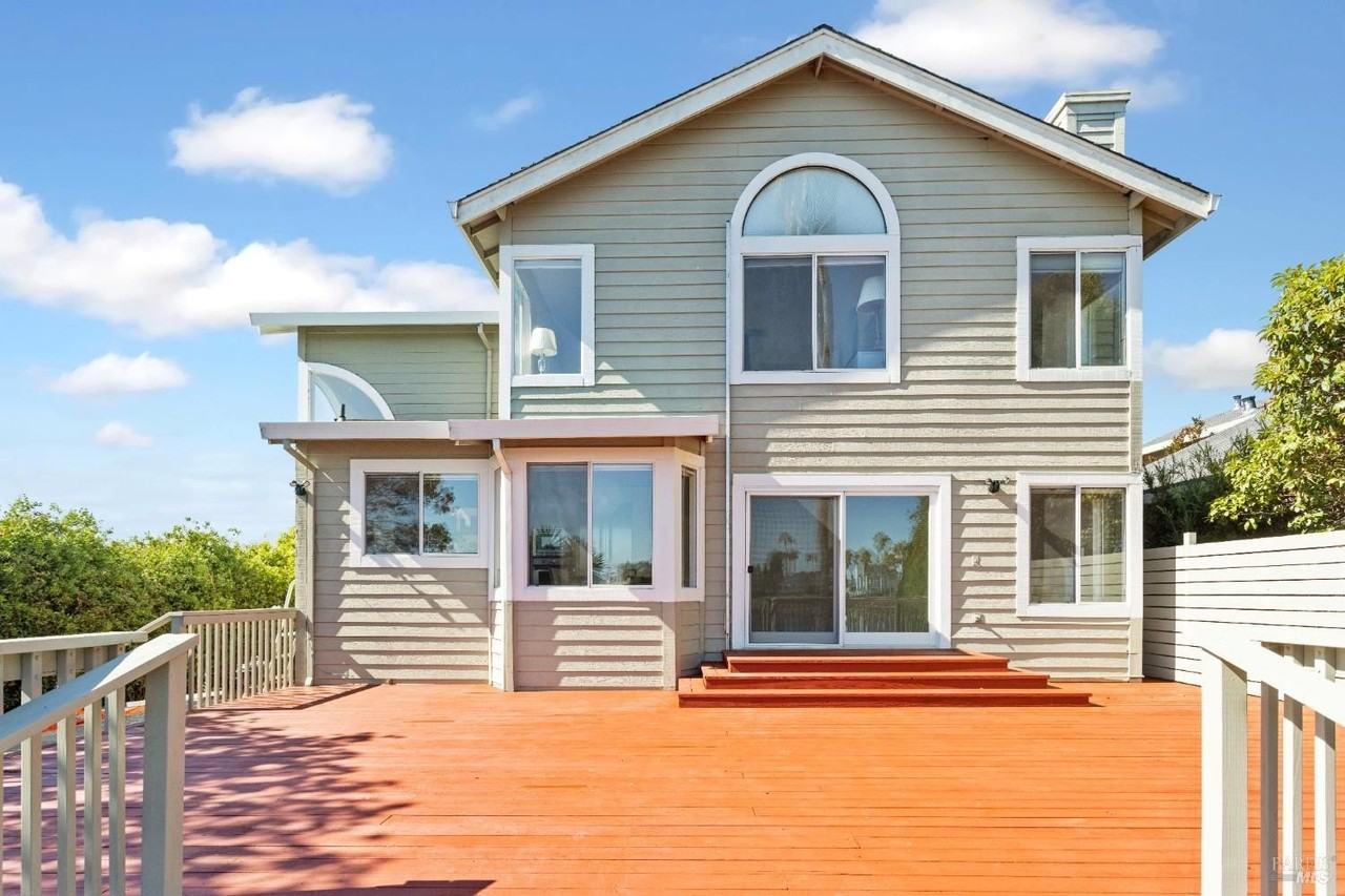 8 Caribe Isle - Photo 2 of 21