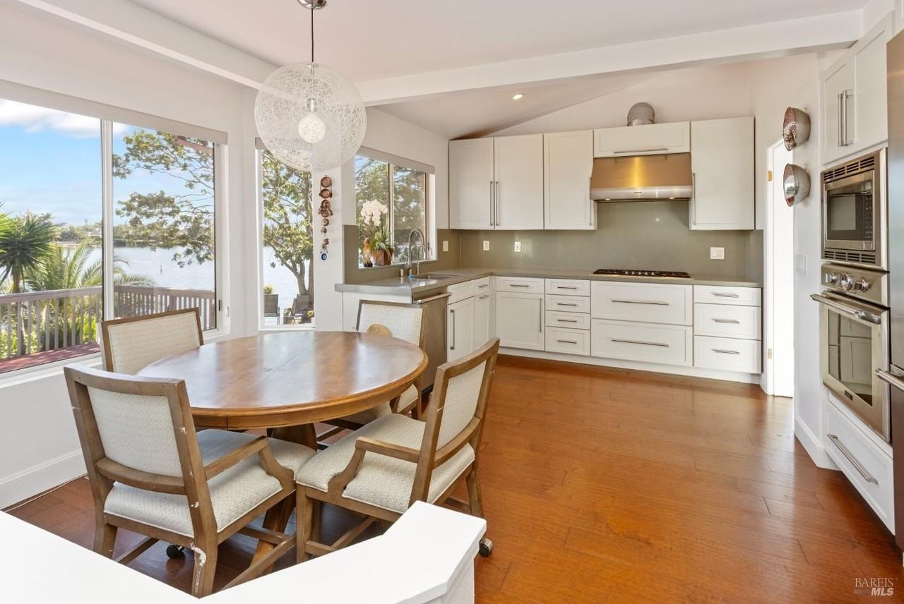 8 Caribe Isle - Photo 5 of 21