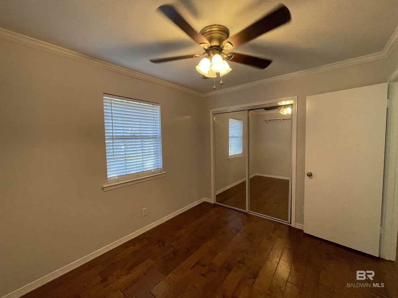 353 South School Street - Photo 4 of 23