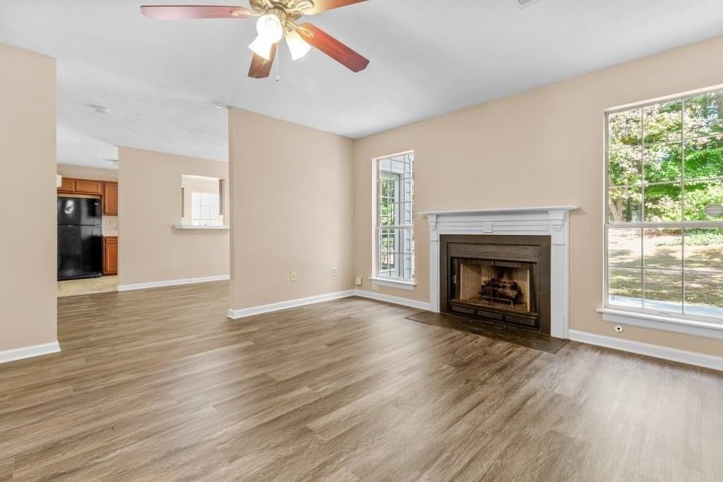 3525 Park Bluff Lane Northwest - Photo 5 of 40