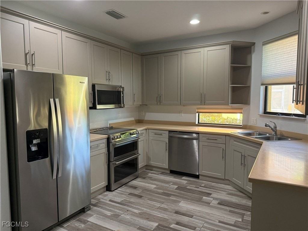 15751 Prentiss Pointe Cir Apt 101 #101 - Photo 4 of 48