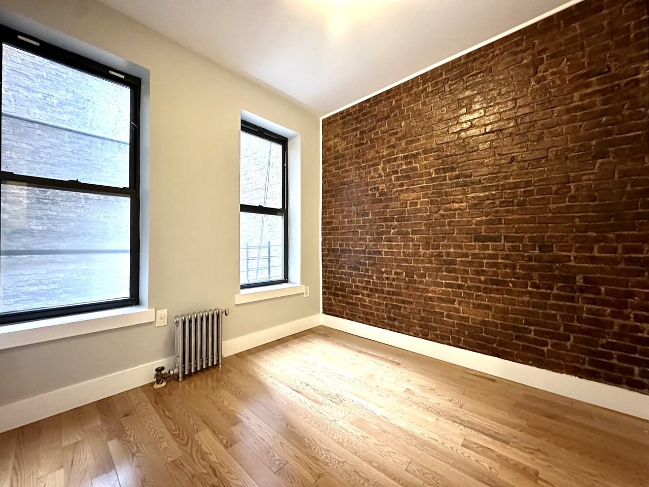 121 Vermilyea Avenue #LF - Photo 4 of 10