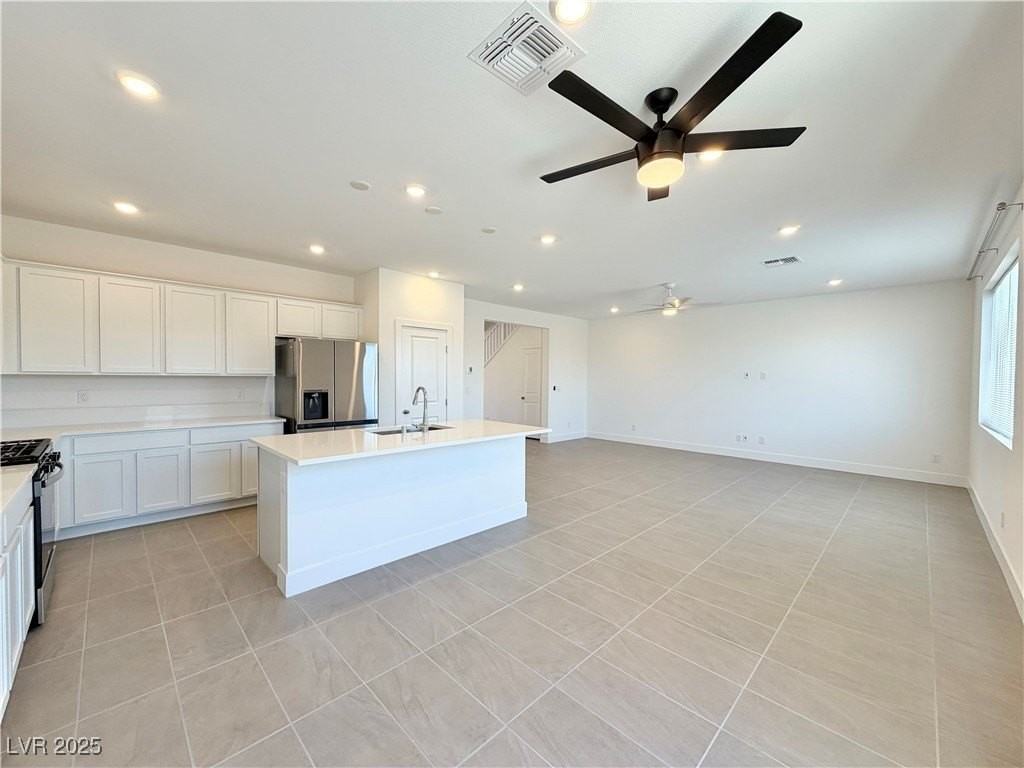 5833 Marigold Sunset Court - Photo 4 of 39