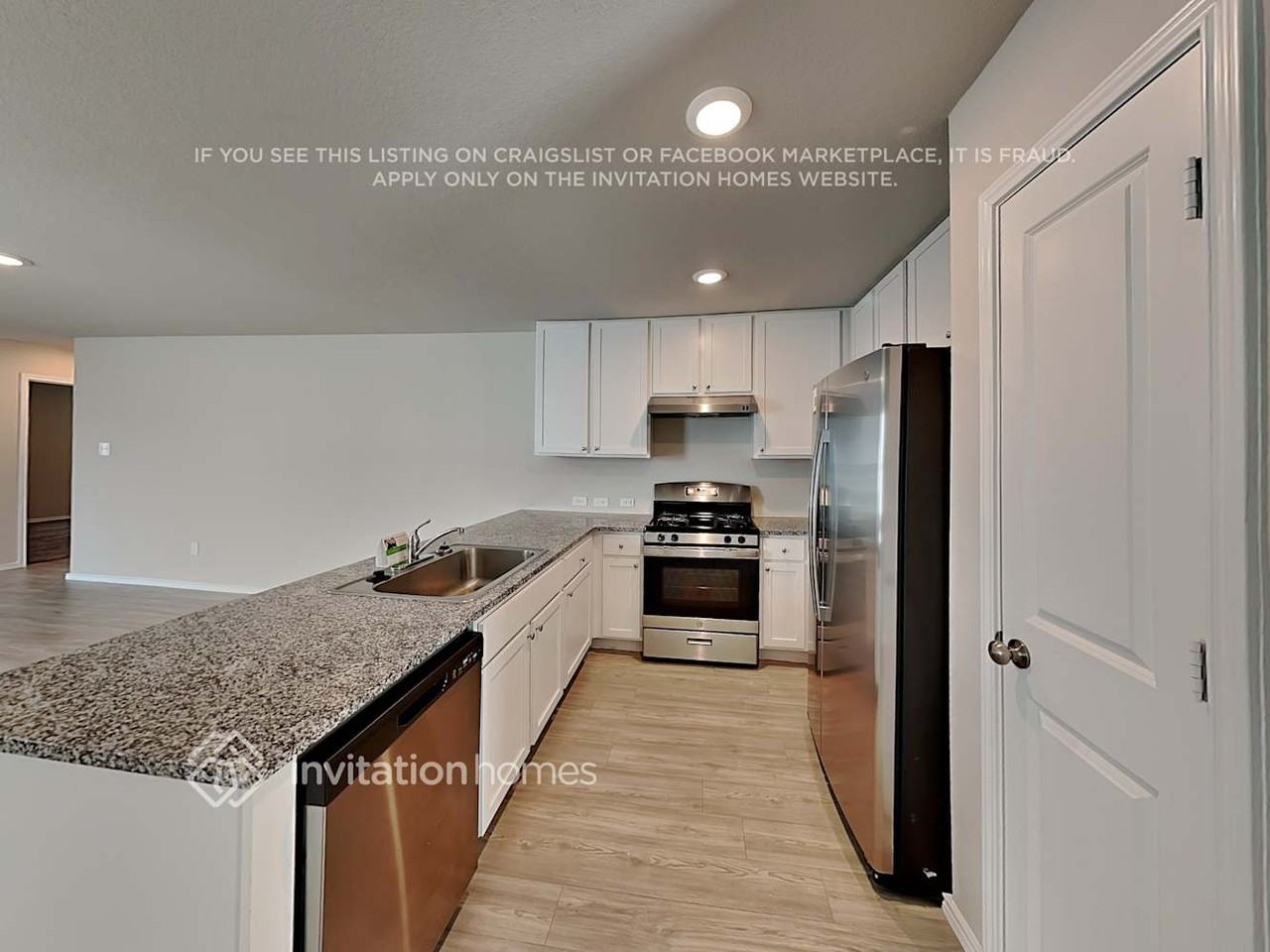 5713 Verracio Court - Photo 5 of 18