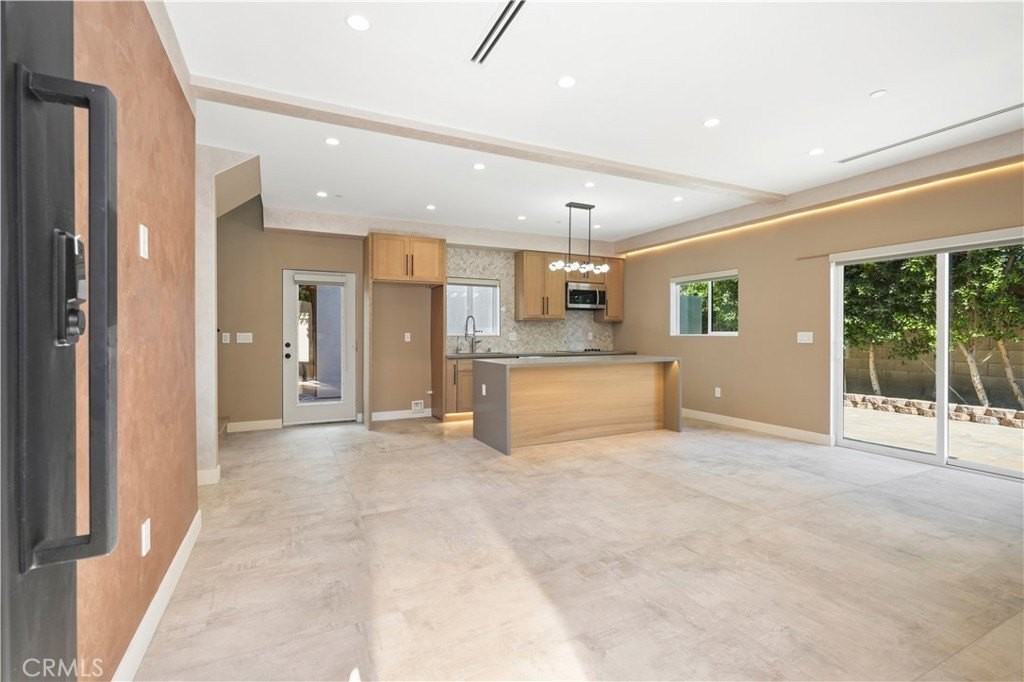 5428 Calhoun Ave - Photo 3 of 16