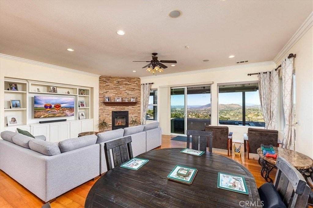 39110 Loren Way - Photo 6 of 42