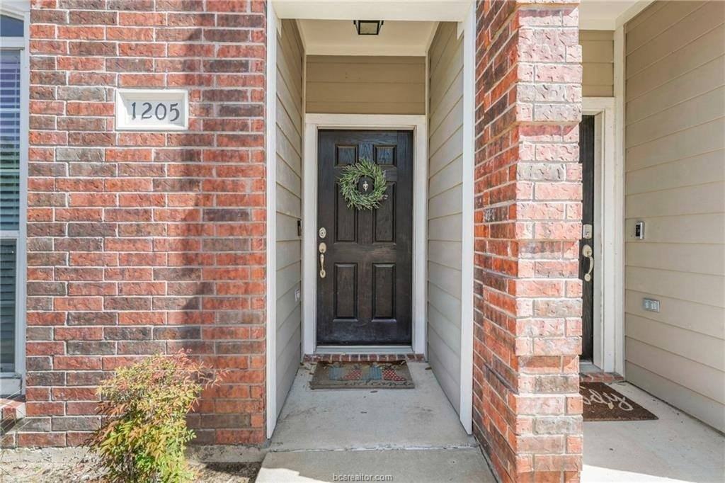 305 Holleman Dr #1205 - Photo 2 of 30