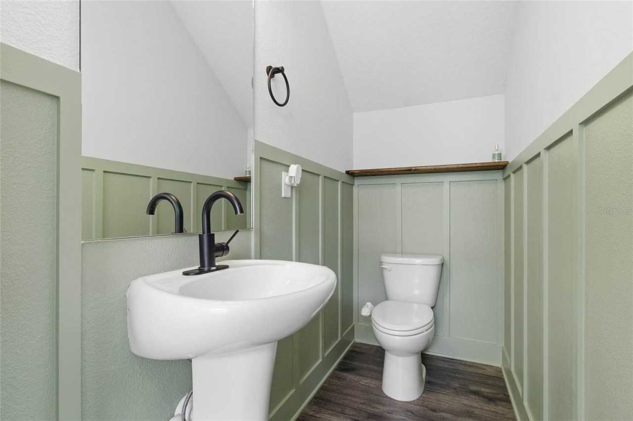 11227 Moultrie Place - Photo 6 of 37