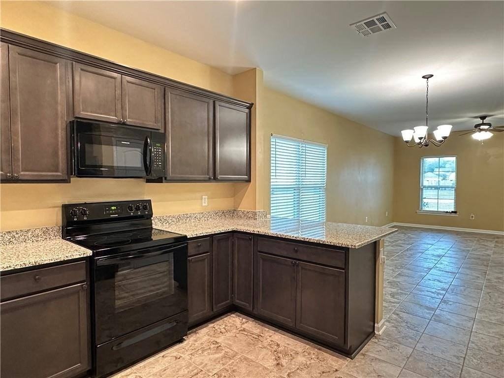 Lamonte Ln - Photo 5 of 15