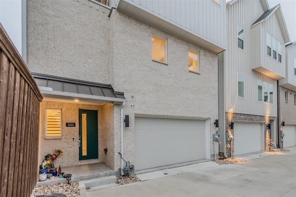 1144 Lavender Rdg - Photo 2 of 18