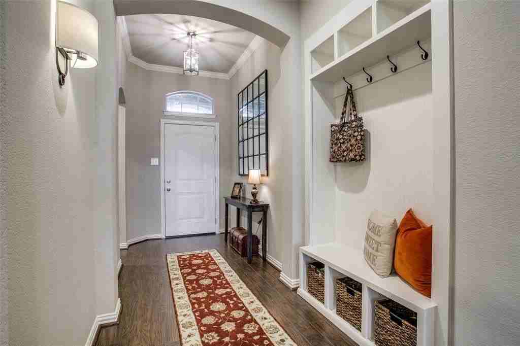 2007 Highlands Drive - Photo 3 of 25