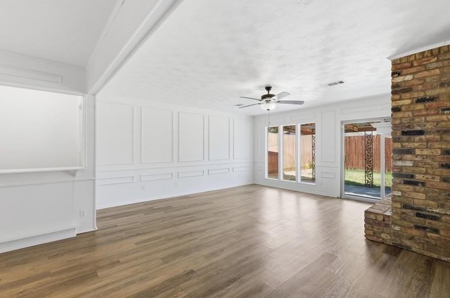 3310 Bryn Mawr Drive - Photo 3 of 15