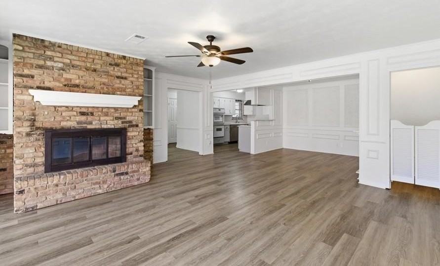 3310 Bryn Mawr Drive - Photo 4 of 15