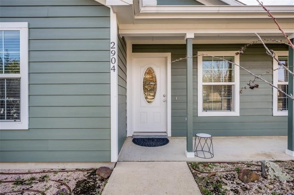 2904 Dana Lane - Photo 4 of 30