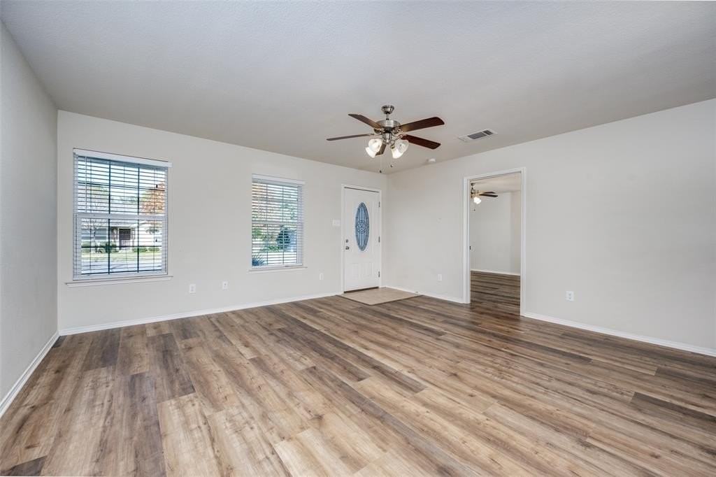 2904 Dana Lane - Photo 7 of 30