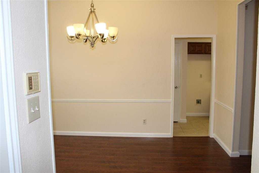 4112 Howard Drive - Photo 2 of 31