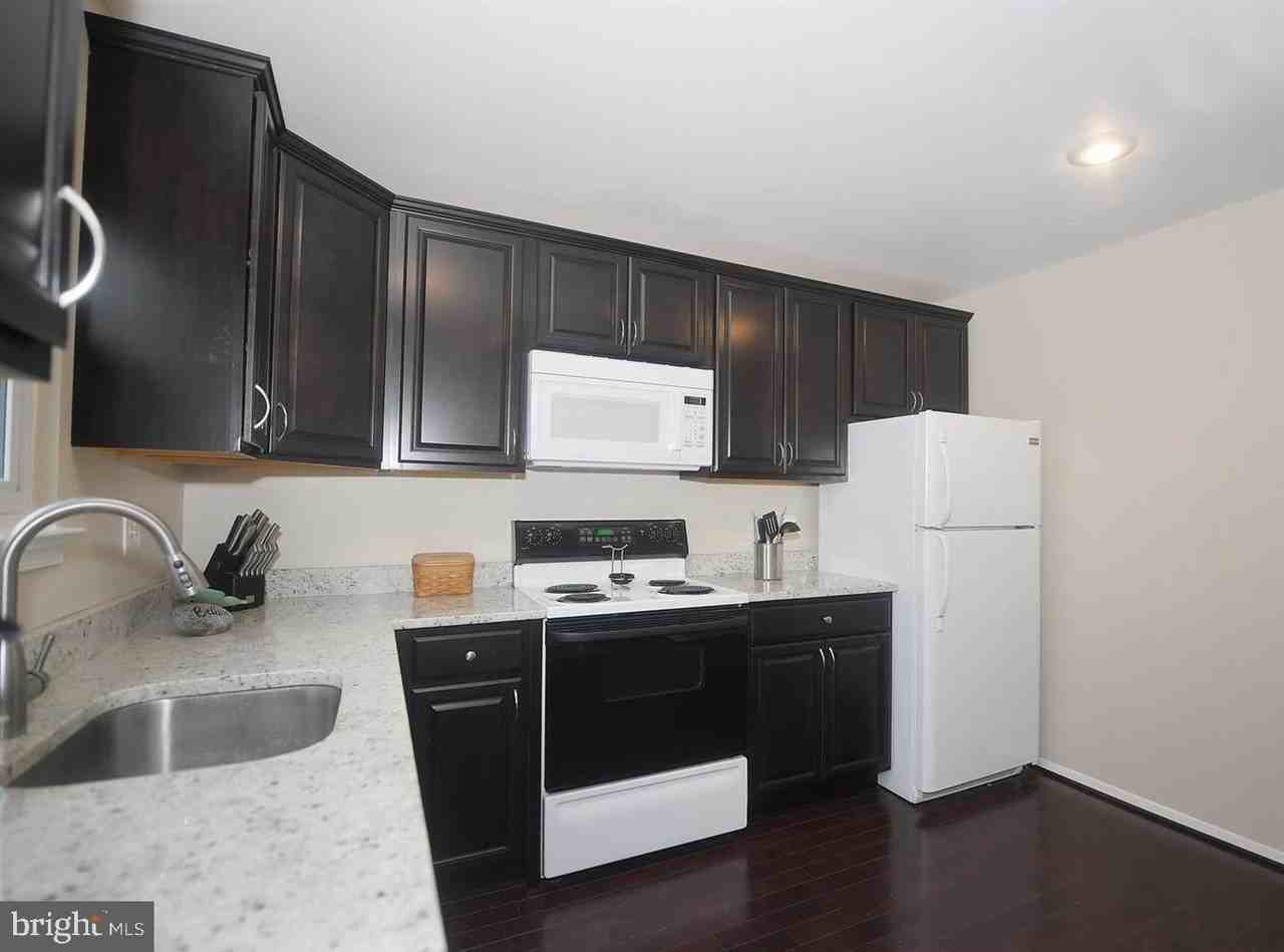 22 Pikehall Place - Photo 4 of 18