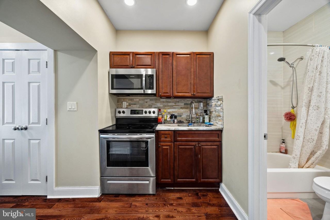 4633 Walnut Street #B - Photo 4 of 9