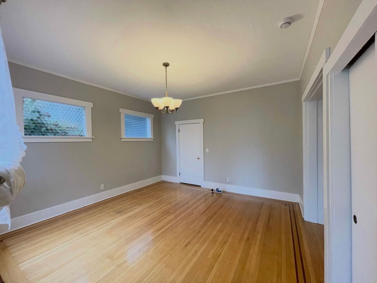 2423 11th Ave E #MAIN - Photo 3 of 22