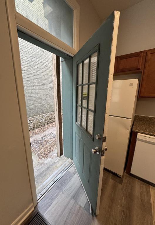 3213 Vine Street - Photo 4 of 14