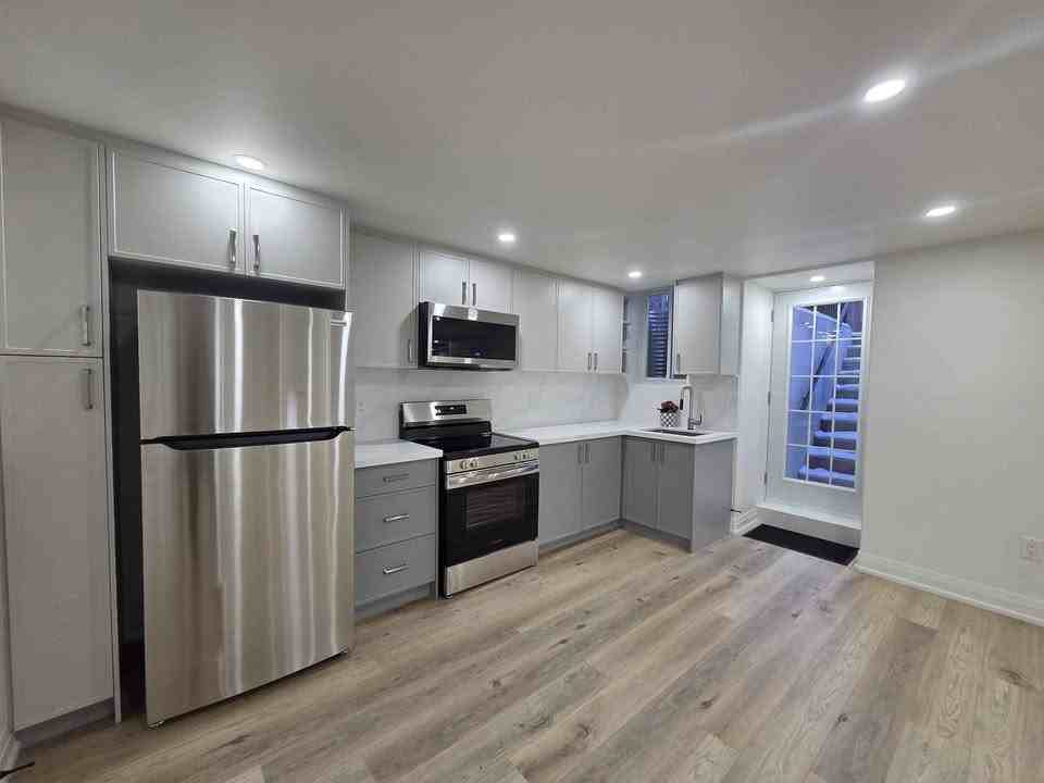 63 Brisdale Drive #2 - Photo 3 of 15