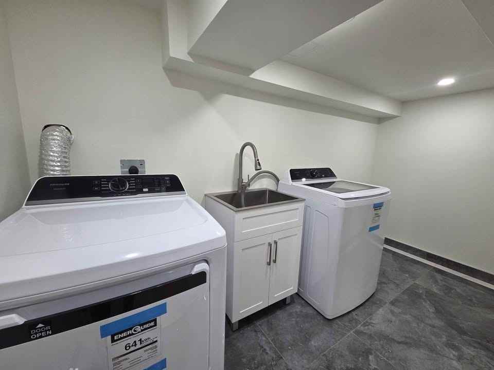 63 Brisdale Drive #2 - Photo 4 of 15