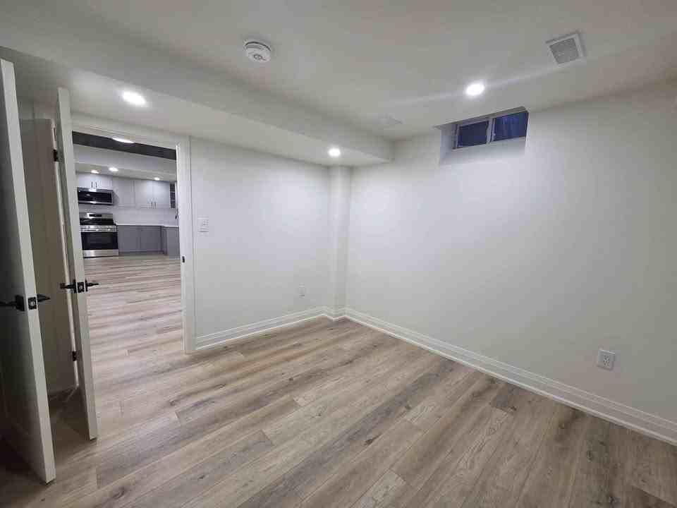 63 Brisdale Drive #2 - Photo 6 of 15