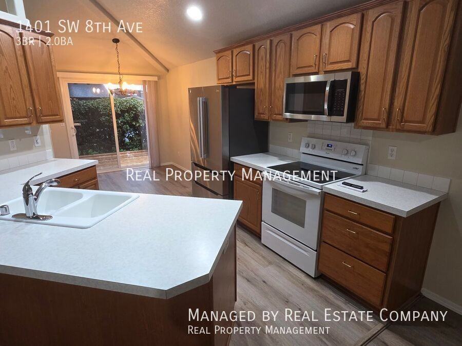 1401 Southwest 8th Avenue - Photo 7 of 26